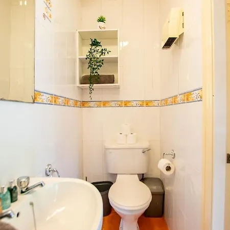 بيت للعطل 93 - Roomy Townhouse By Shortstays غالواي